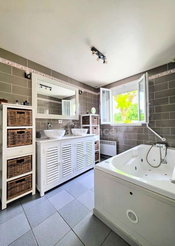 À vendre maison de ville 4 pièces de 98m² à friville-escarbotin (80) - photo 7