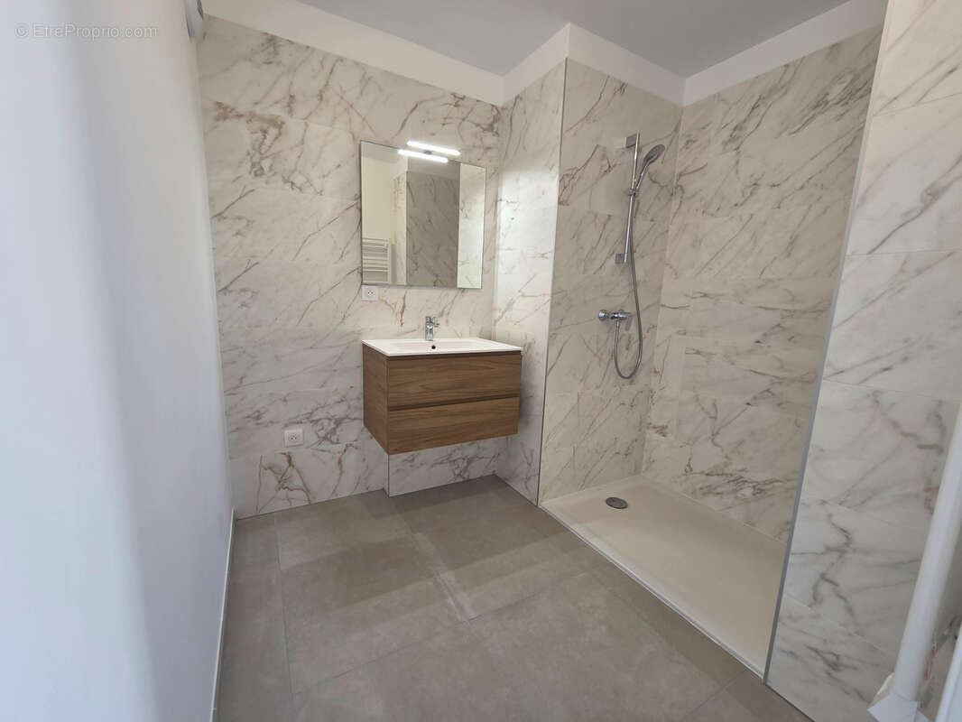 Appartement à BAILLARGUES
