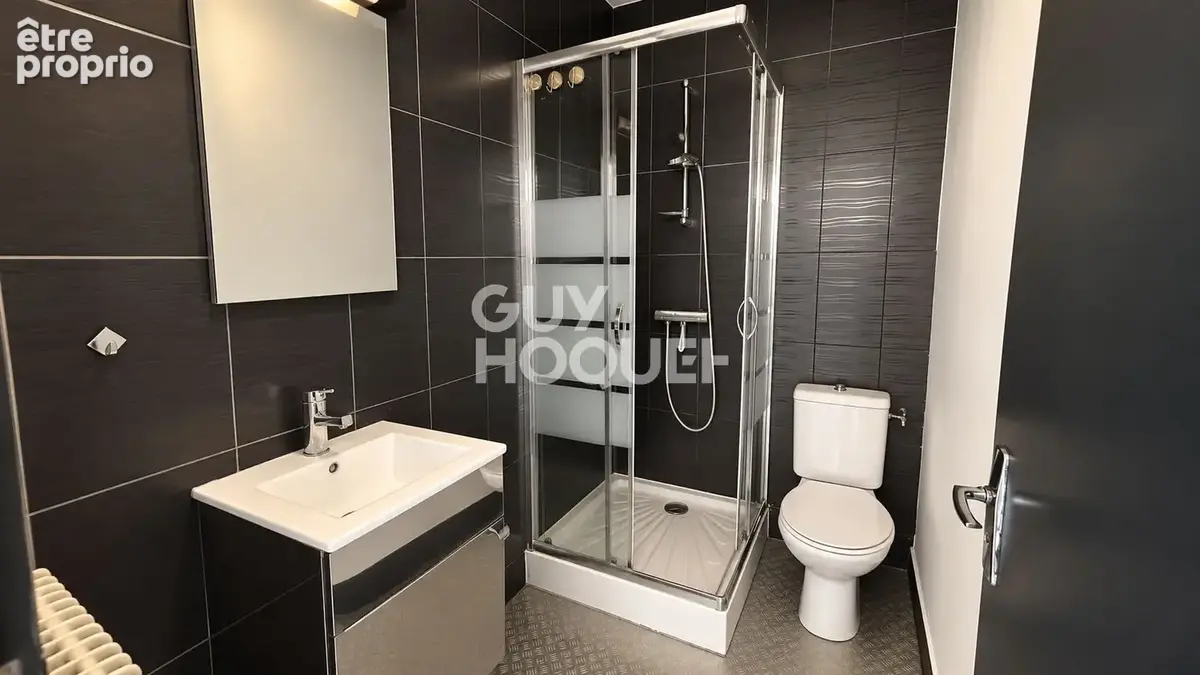 Clermont Ferrand - Appartement T2 de 43m² - photo 7
