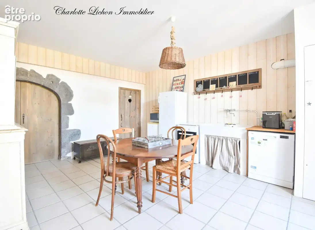 Maison 270 m2 - 5 chambres - double garage - photo 35
