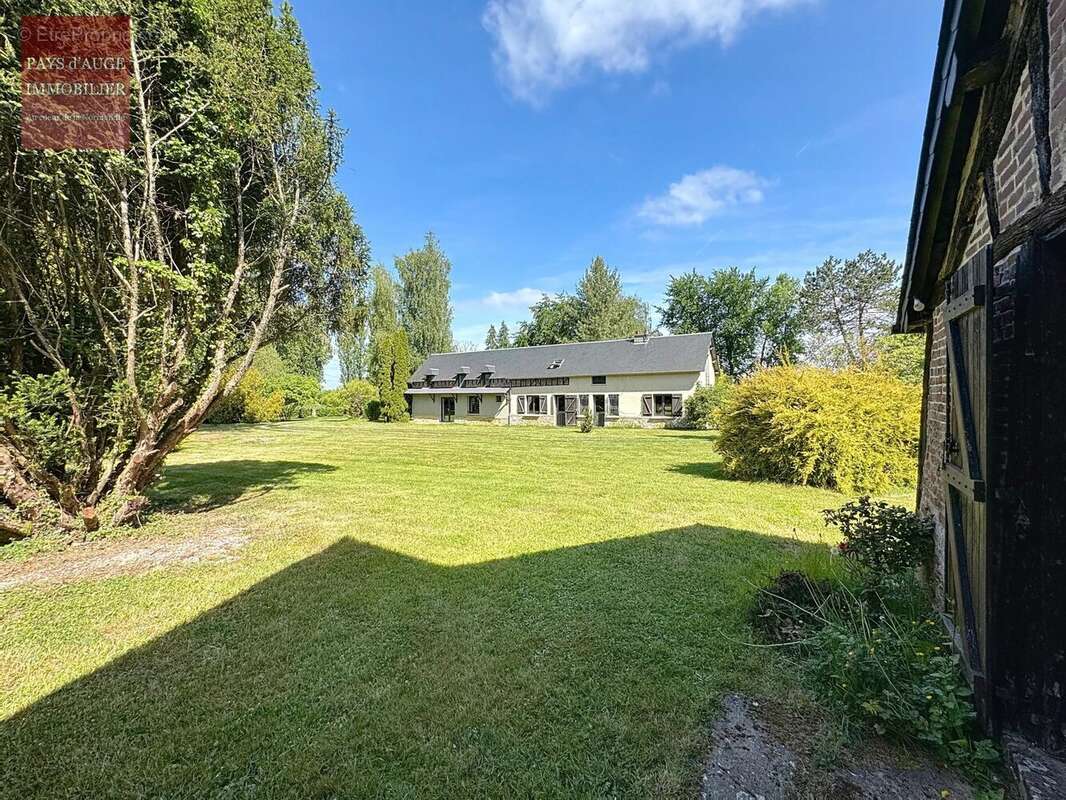 Maison à NEUVILLE-SUR-TOUQUES