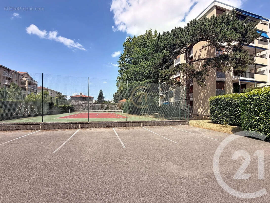 Appartement à BRON