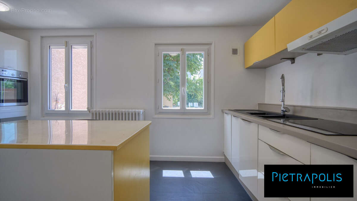 Maison à RILLIEUX-LA-PAPE