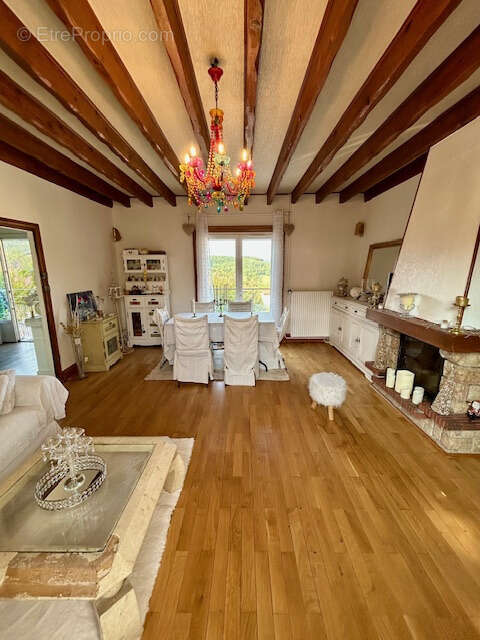 Maison à SAINT-PIERRE-LA-PALUD