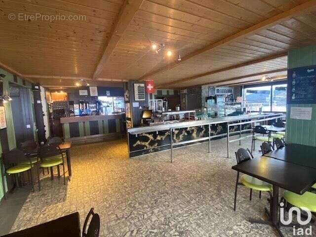 Photo 6 - Commerce à PREMANON