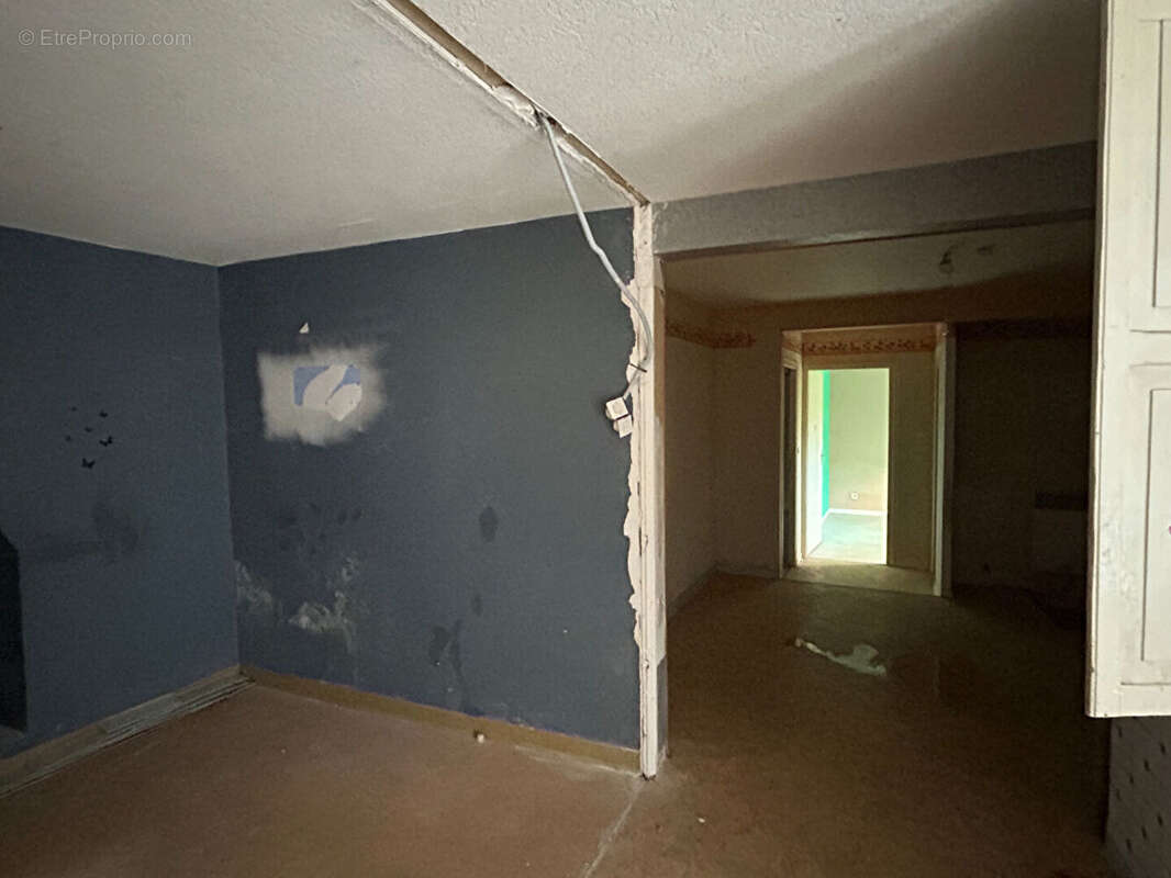 Appartement à COUSANCES-LES-FORGES