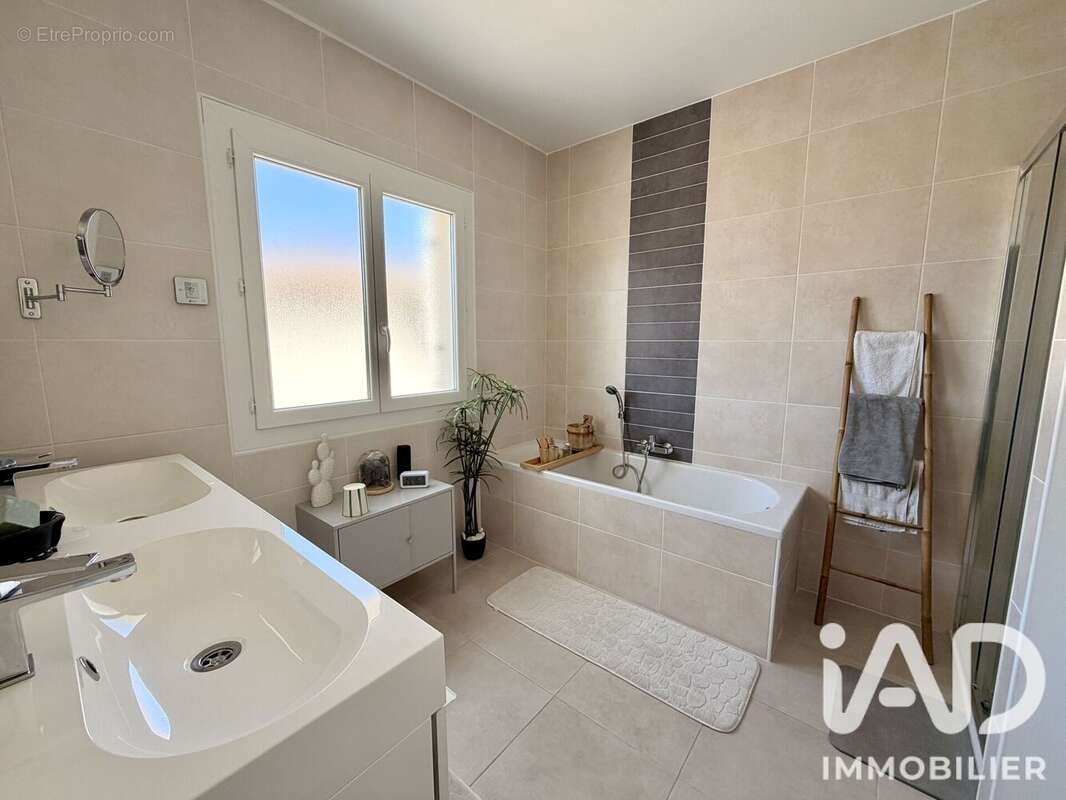 Photo 8 - Appartement à PELISSANNE