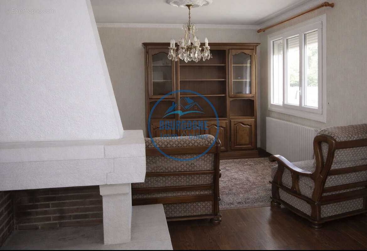 Maison Varennes le Grand - photo 10