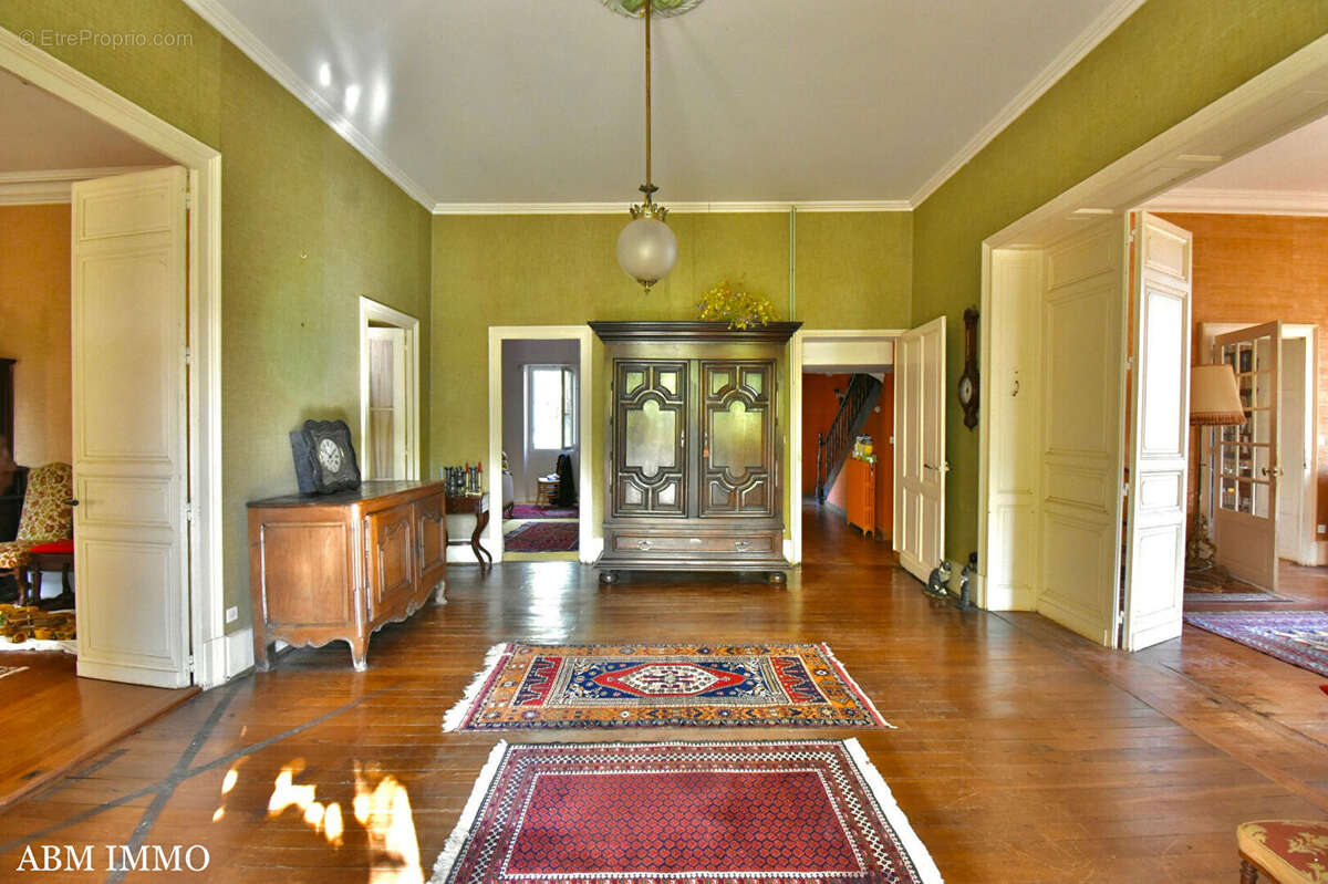 Maison à SAINT-LAURENT-DES-HOMMES