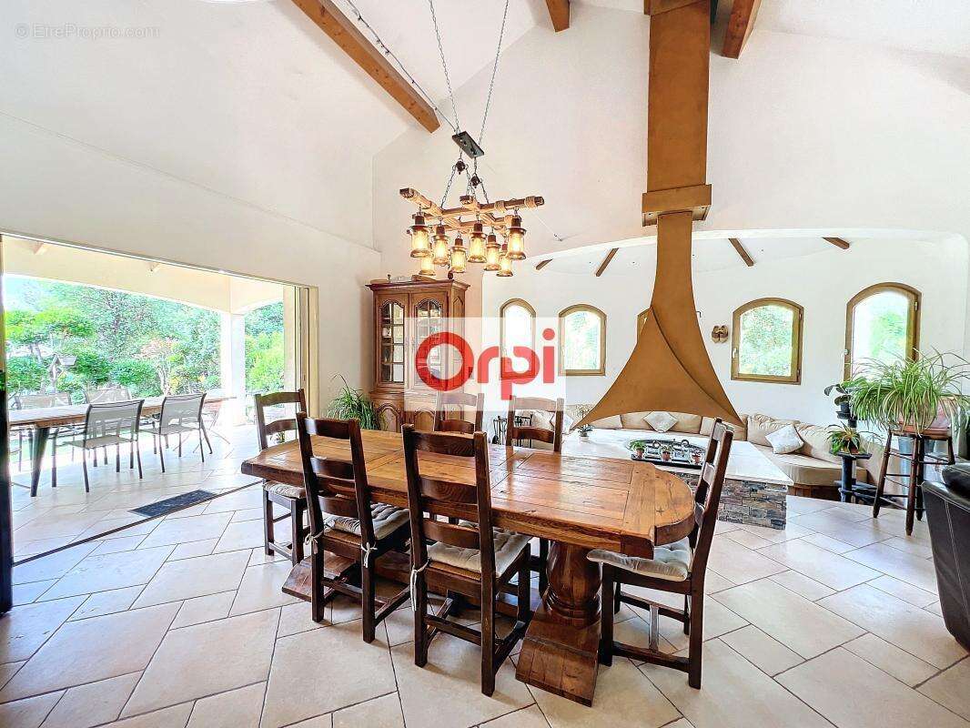 Maison à PORTO-VECCHIO