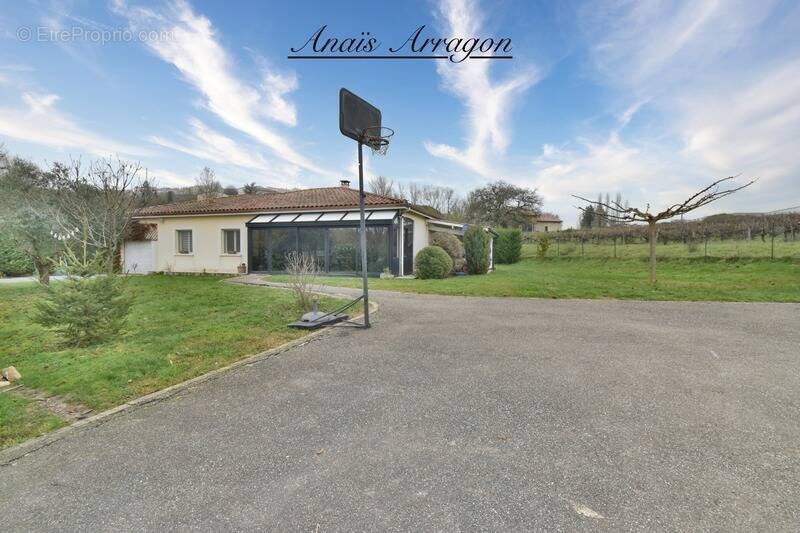 Maison à MONFLANQUIN