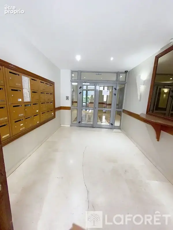 Coeur croix-rousse appartement t4 - photo 9