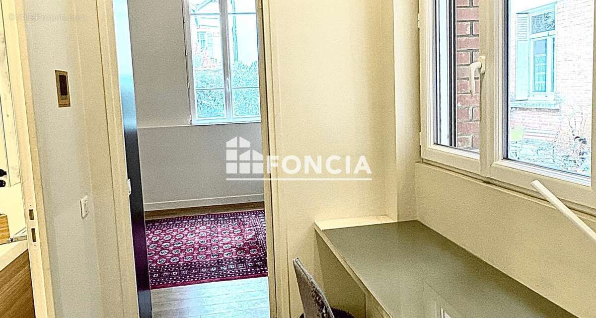 Appartement à COLOMBES