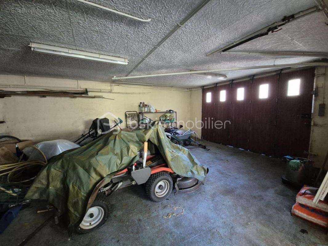 Maison à FAY-AUX-LOGES