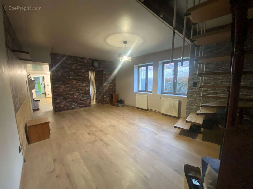 Photo 3 - Maison à MARIGNY