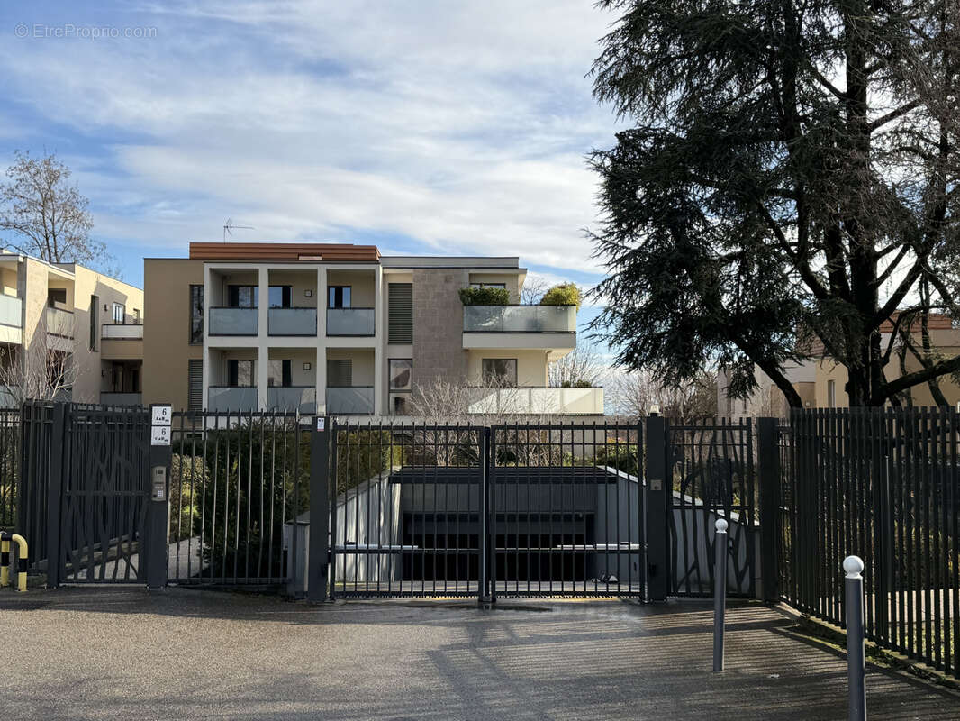 Appartement à SAINT-CYR-AU-MONT-D'OR