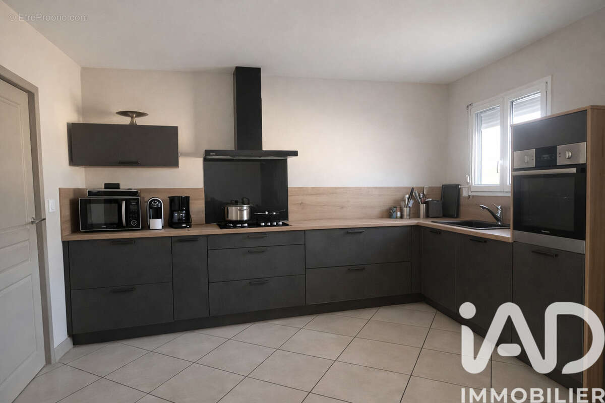 Photo 3 - Maison à VILLENAVE-D'ORNON