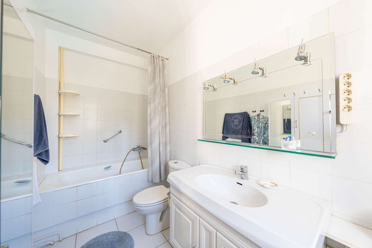 Maison à LA COLLE-SUR-LOUP