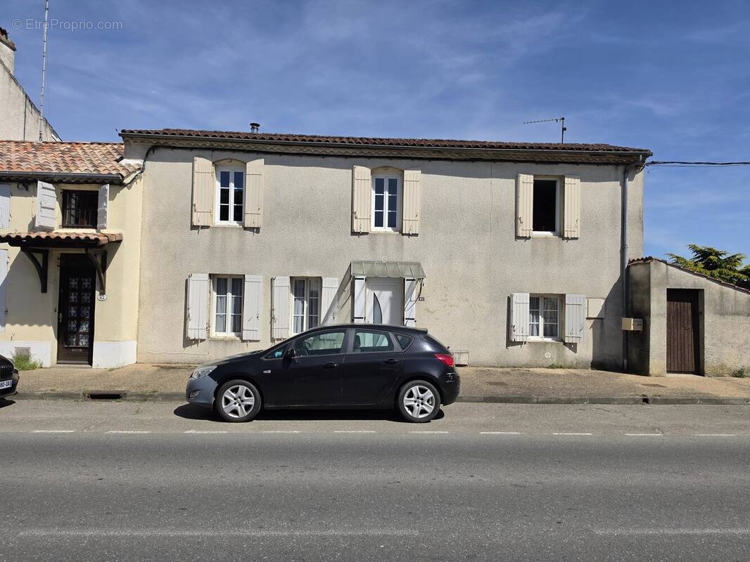 Maison à NERAC
