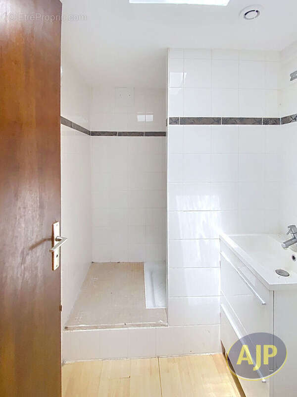 Lesparre Medoc Appartement T2  DUPLEX 43m2 - photo 11