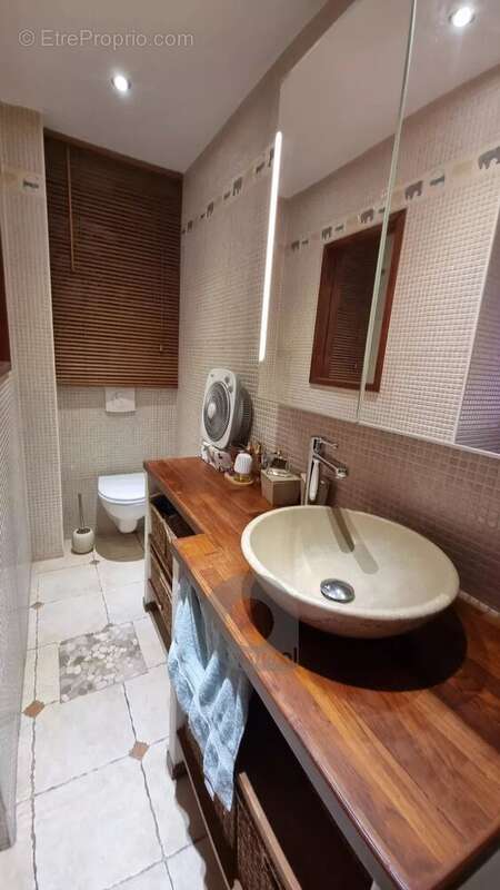 Appartement à ROQUEBRUNE-CAP-MARTIN