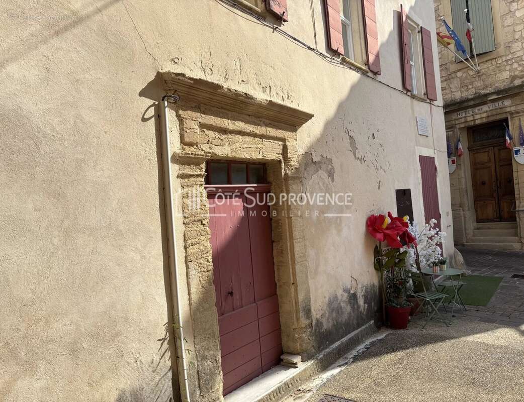 Maison de village vendue meublee a venasque - photo 2