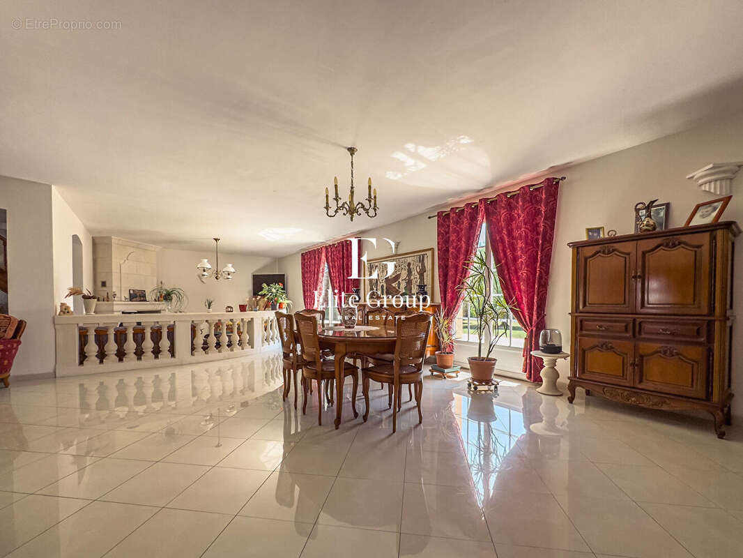 Maison à LA ROCHELLE