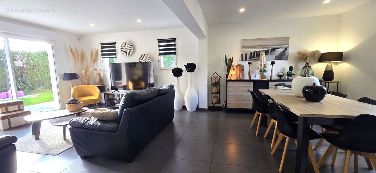 Maison à GRANDCAMP-MAISY