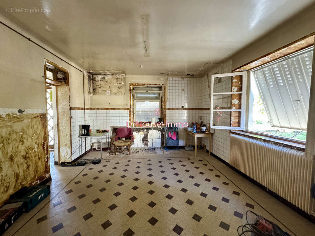 Maison à VILLEMANDEUR