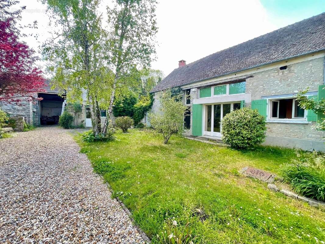 Maison 216 m² à Dannemois  - photo 16