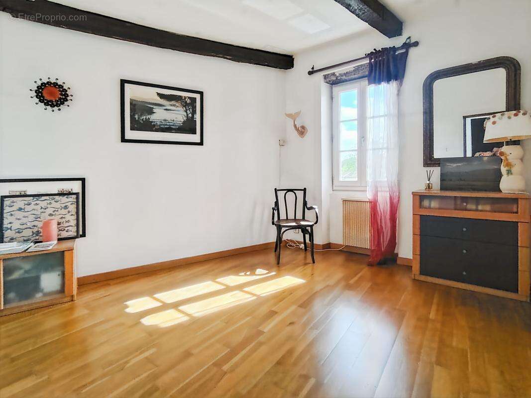 Maison à SABONNERES