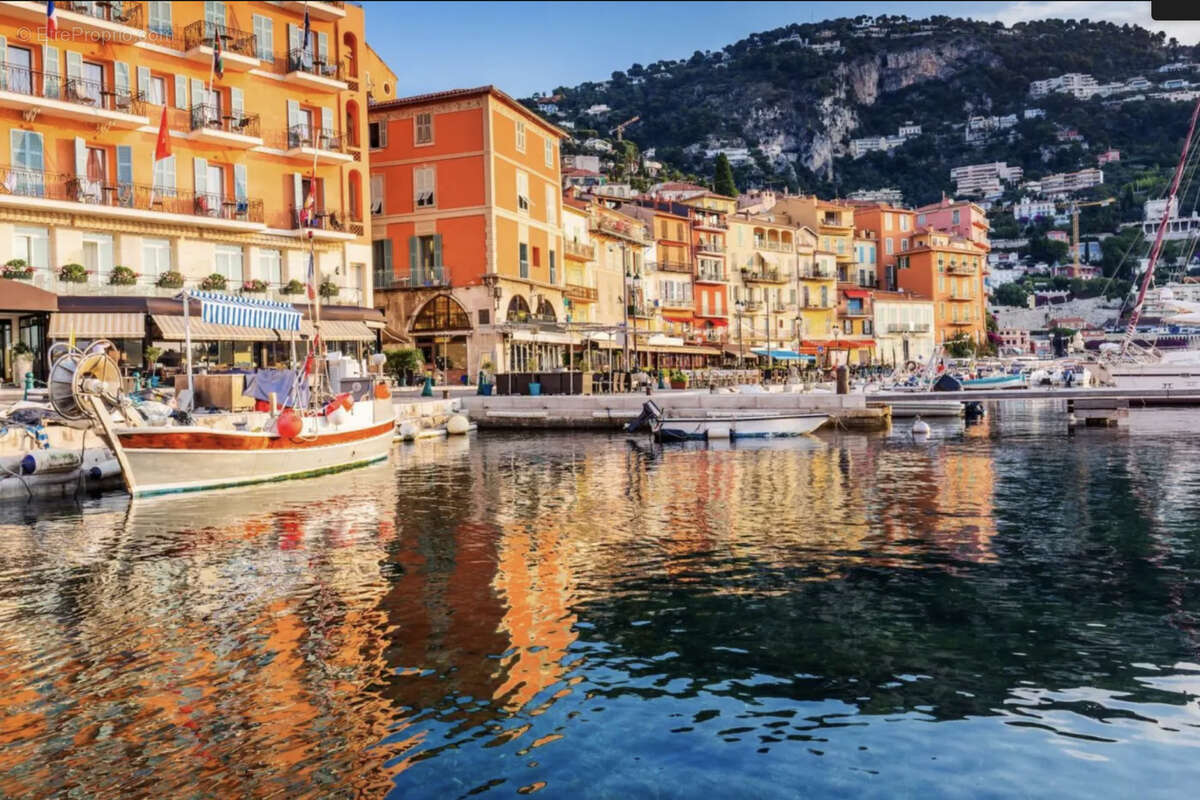 Appartement à VILLEFRANCHE-SUR-MER