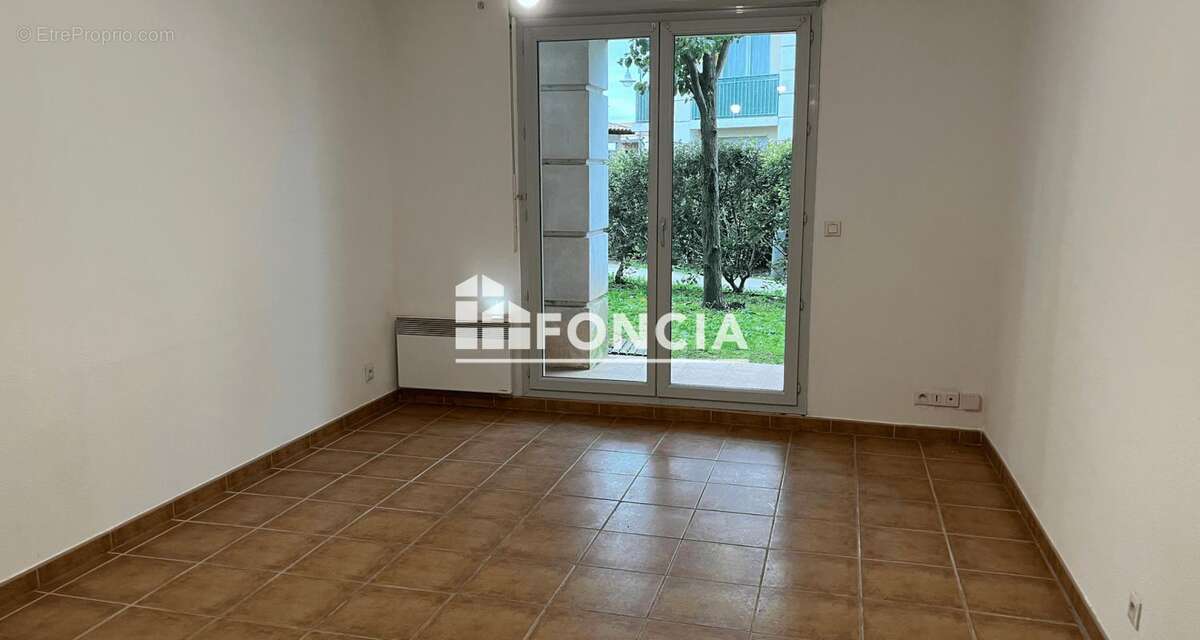 Appartement à UZES