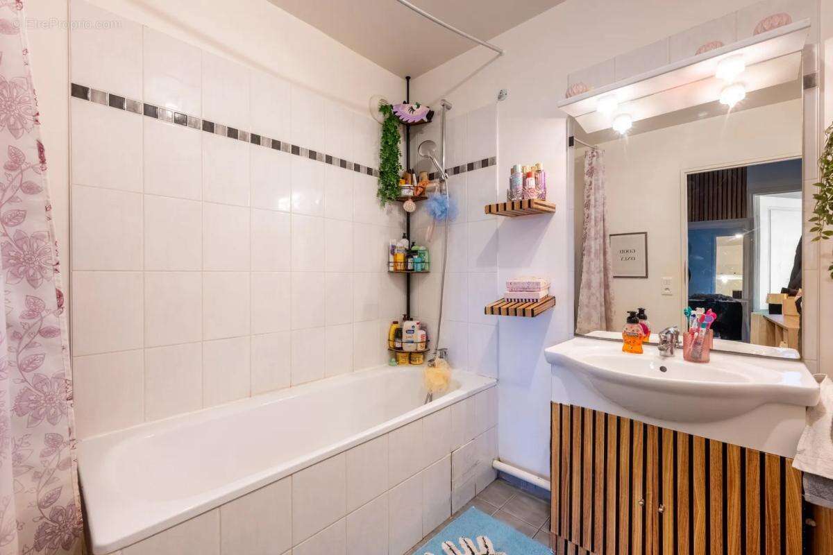 Appartement à PERSAN