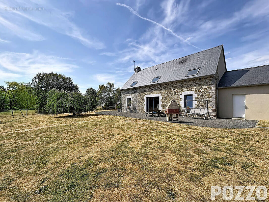 Maison à LINGREVILLE
