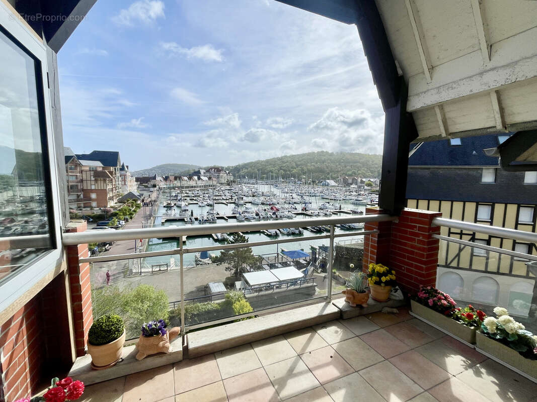 Appartement à DIVES-SUR-MER