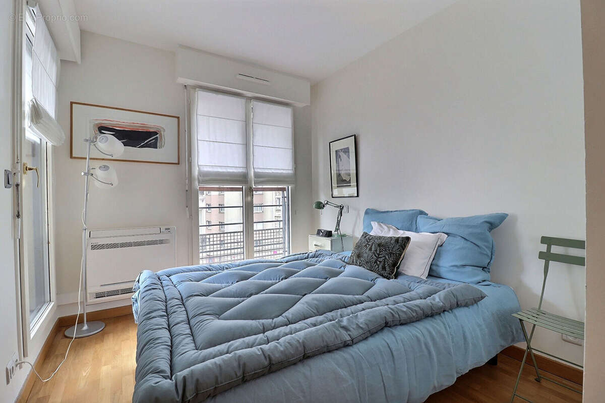 Appartement à PARIS-19E