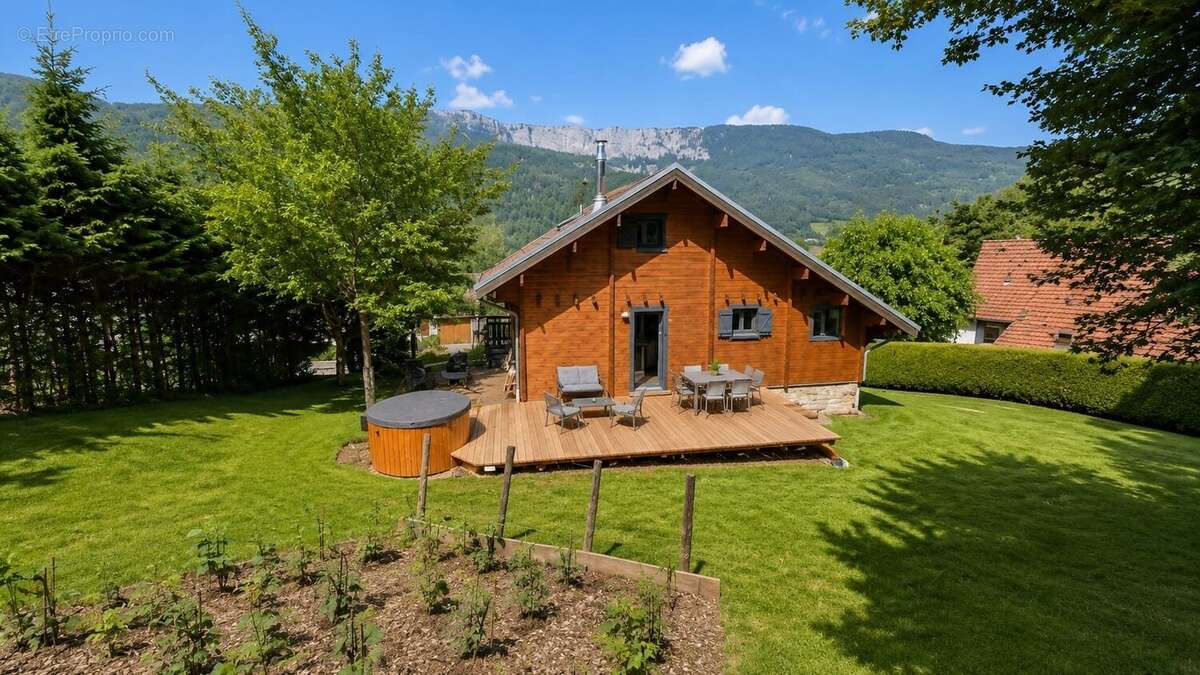Maison 70 m² à Jougne  - photo 2