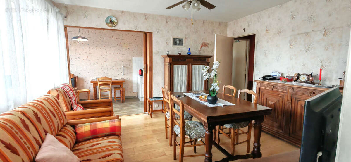 Appartement à LES MUREAUX