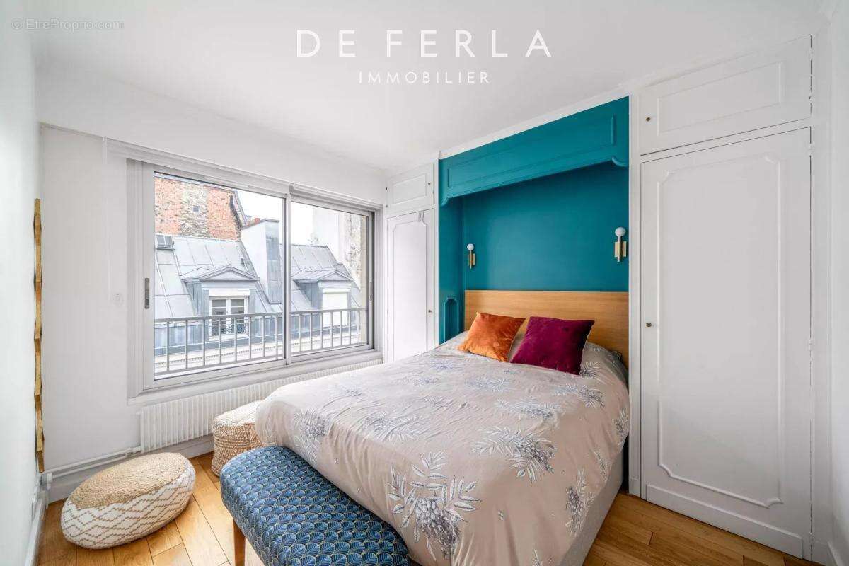 Appartement à PARIS-7E