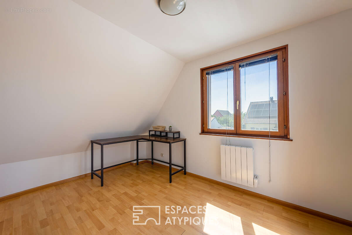 Maison familiale avec jardin arboré - photo 11