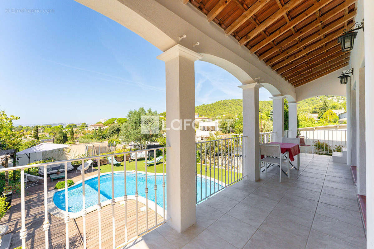 Maison à MARSEILLE-9E