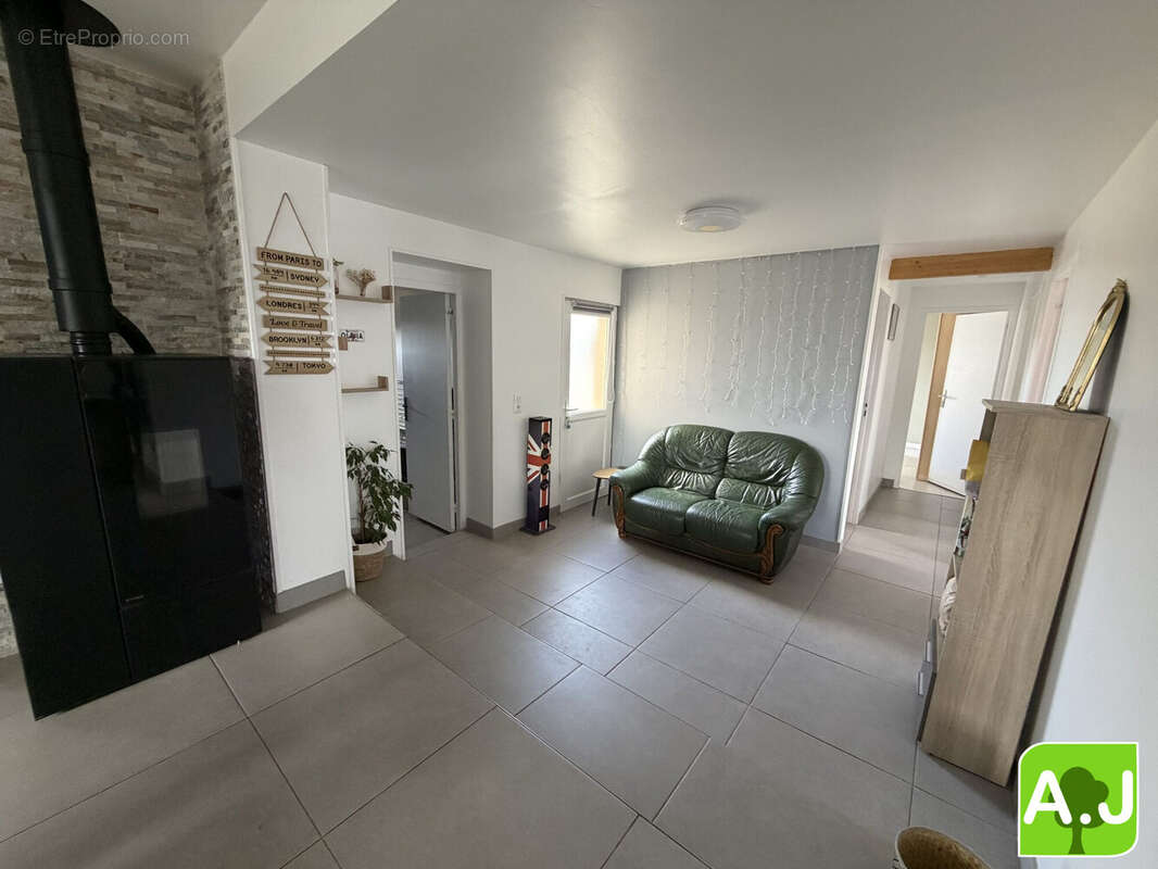Maison 135 m² à Illiers-L'eveque  - photo 6