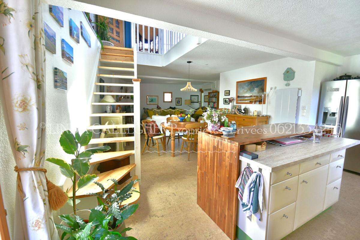 Maison Prades 137 m2, 3 chambres, terrasse, garage - photo 5