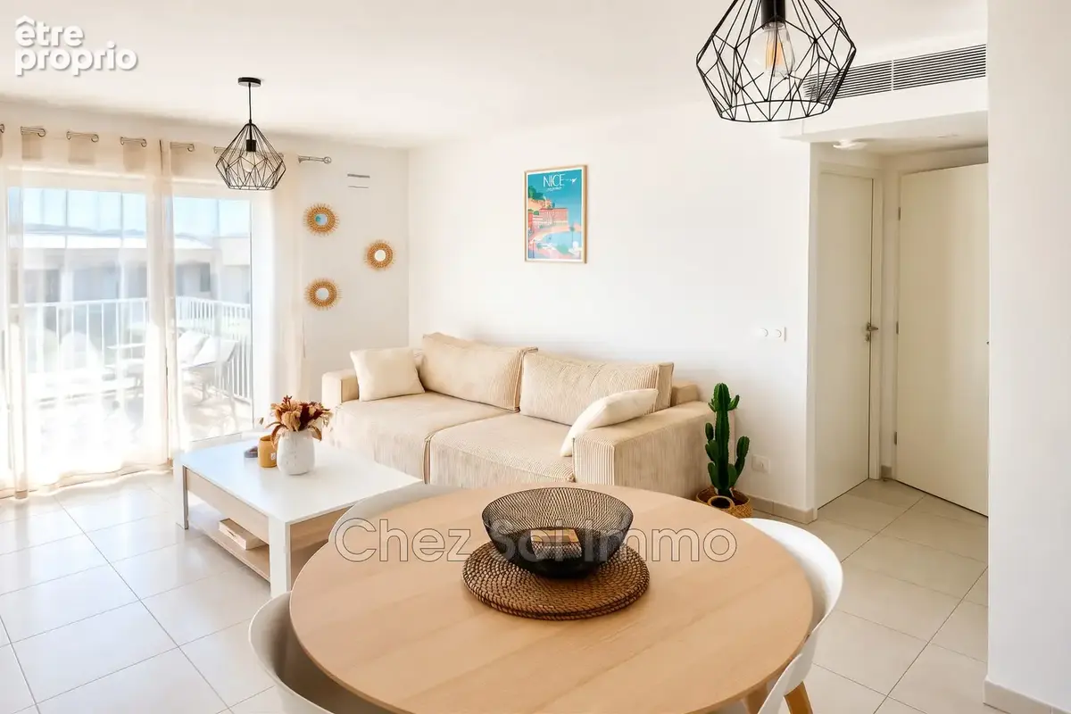 Appartement 2 pièces 41 m² à vendre à Villeneuve-Loubet (06270) - photo 2