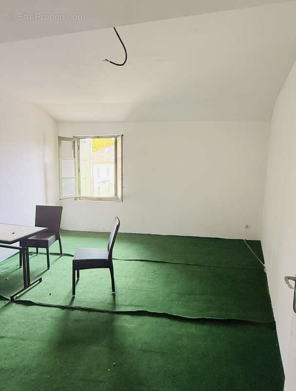 Appartement à LUNEL