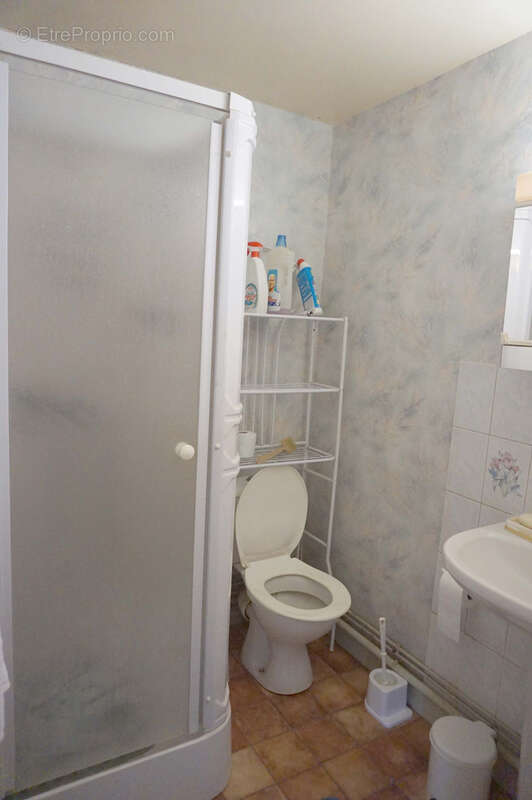 Maison à SAINT-CHRISTOPHE-EN-BRIONNAIS