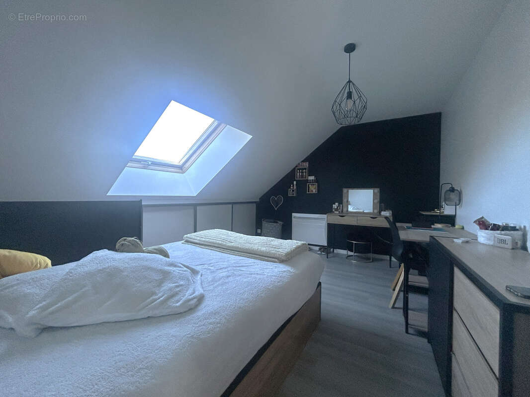 Maison à ALLONZIER-LA-CAILLE