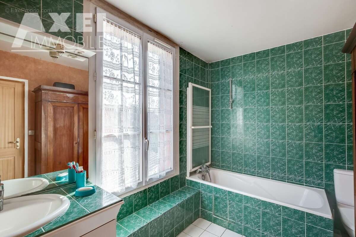 Maison à BOIS-D'ARCY