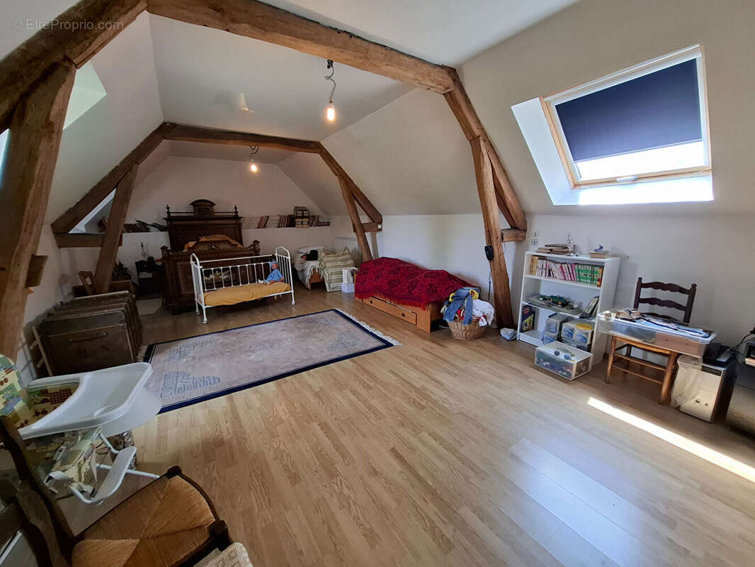 Maison à SAINTE-GENEVIEVE